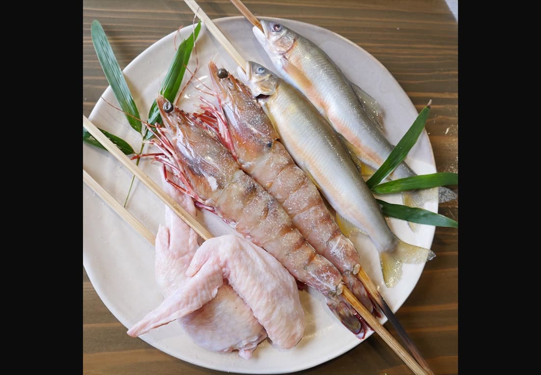 個室囲炉裏焼き水流見(つるみ)囲炉裏焼き
